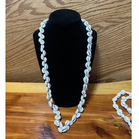 Vintage Lot Puka Cowrie Shell Hawaiian Aloha Necklaces 4 Piece Aloha Surf Boho - Picture 10 of 15